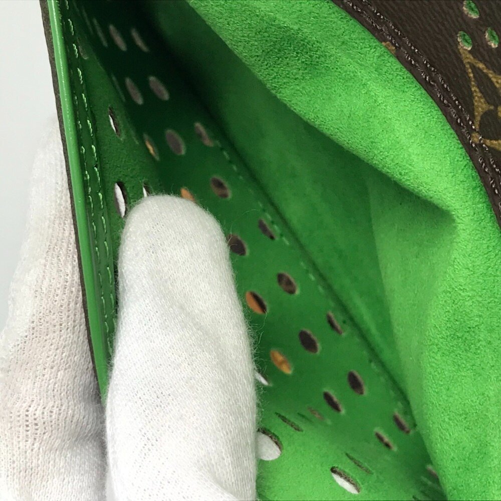 LOUIS VUITTON Brown Monogram Canvas Shoulder Bag - Picture 14 of 16